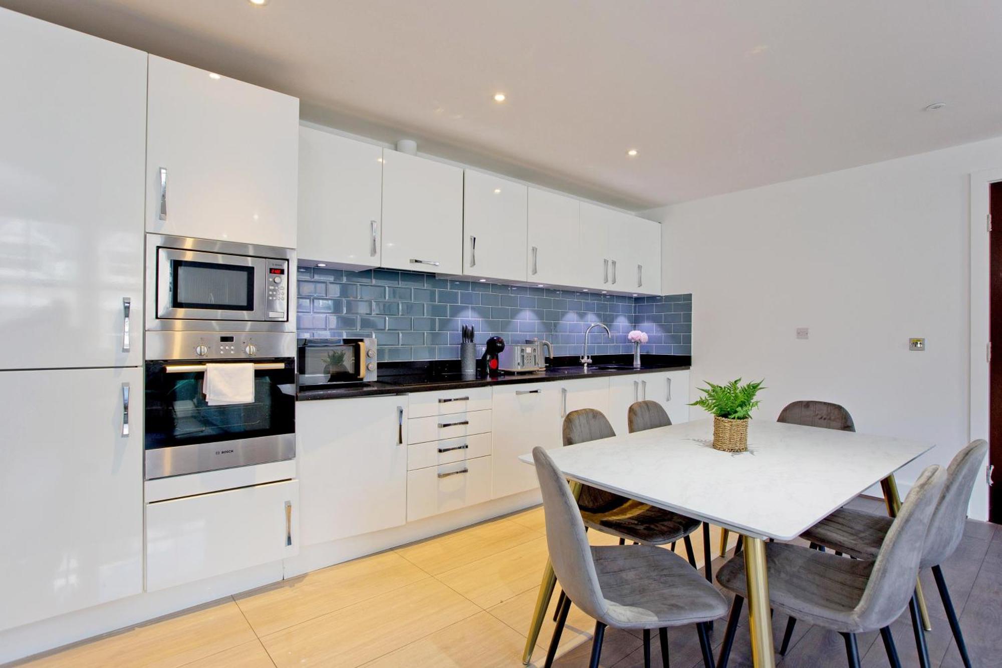 Imperial Liverpool Street Apartments Лондон Екстер'єр фото