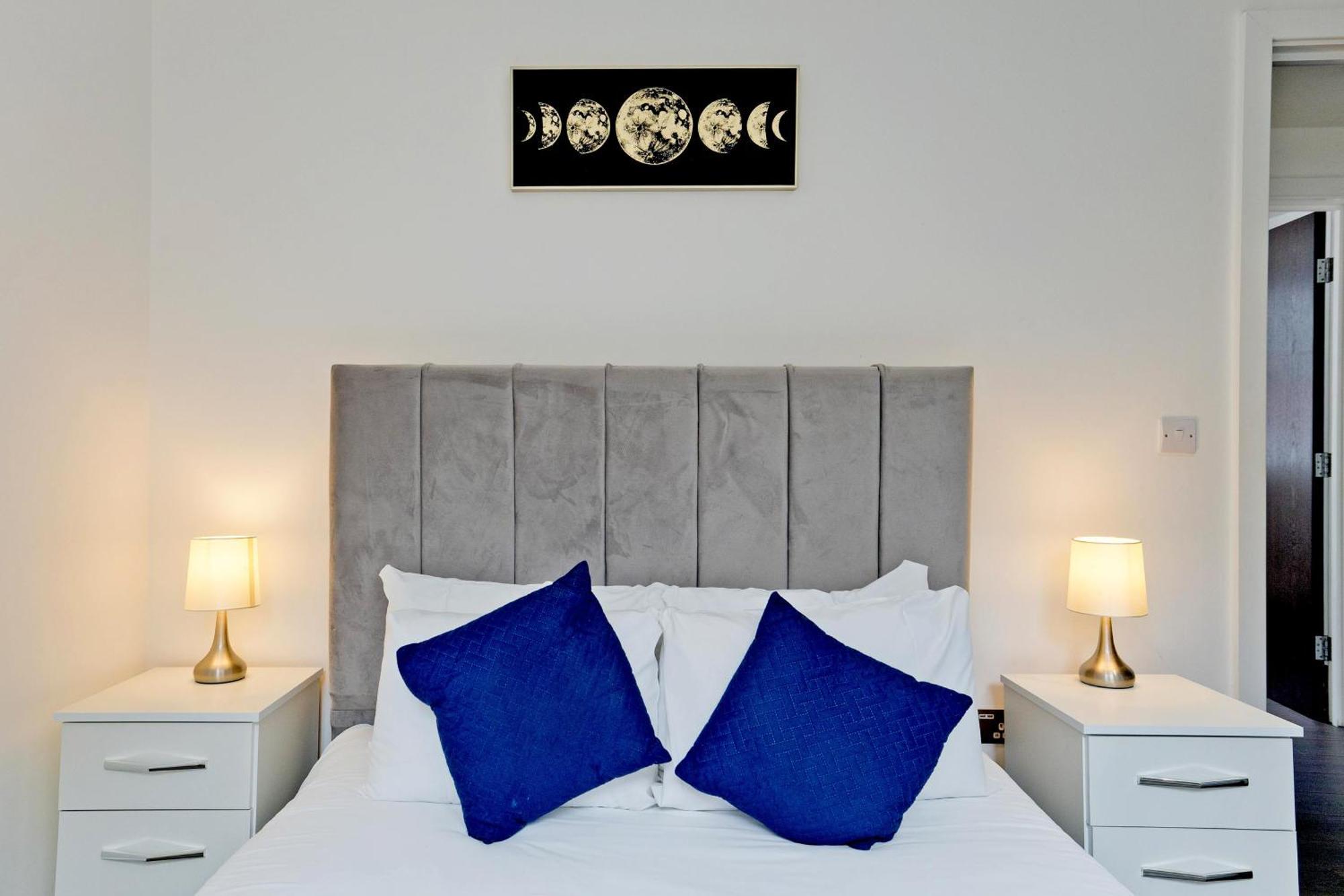 Imperial Liverpool Street Apartments Лондон Екстер'єр фото